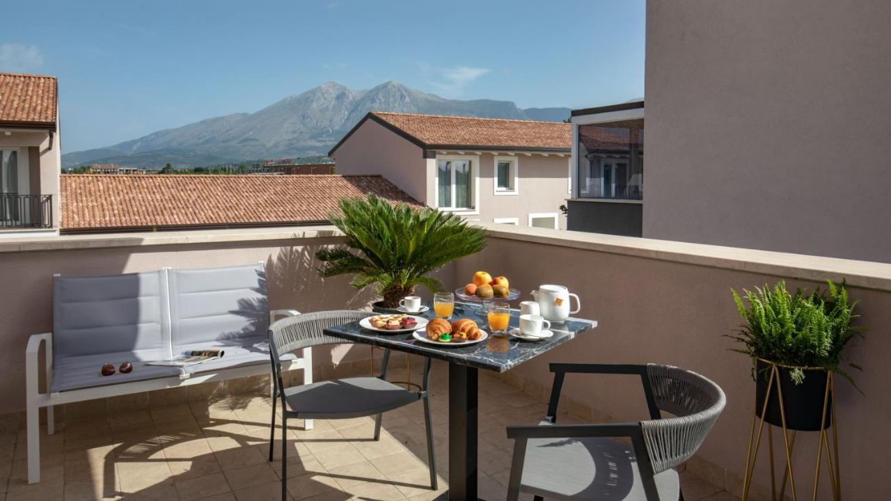 Hotel Della Piana Avezzano Luaran gambar