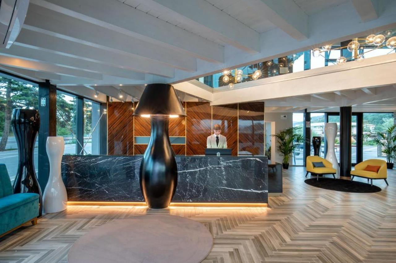Hotel Della Piana Avezzano Luaran gambar